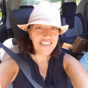 Meet your Posher, Christine